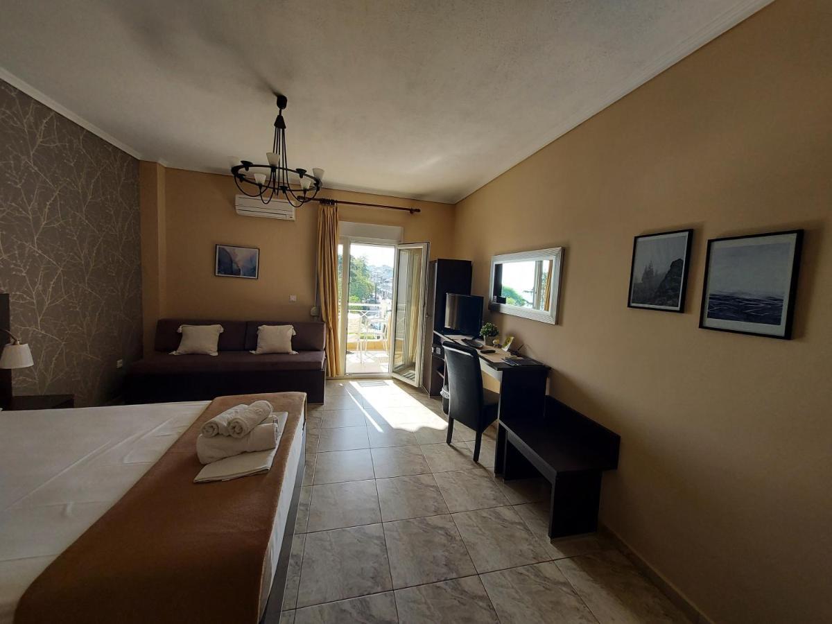 Hotel Epavli Nea Kallikrateia エクステリア 写真