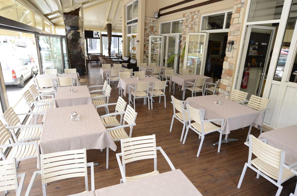 Hotel Epavli Nea Kallikrateia エクステリア 写真