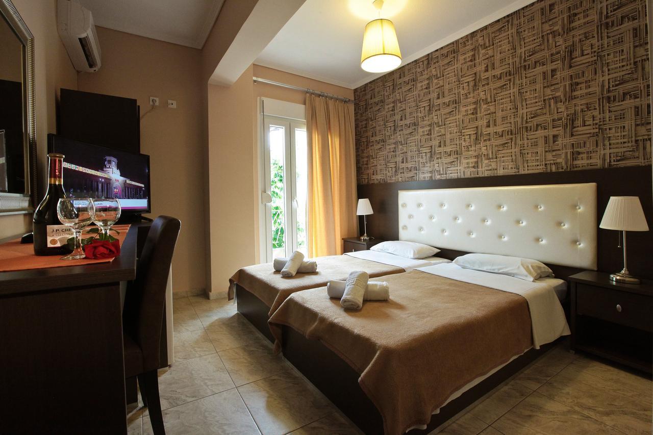Hotel Epavli Nea Kallikrateia エクステリア 写真