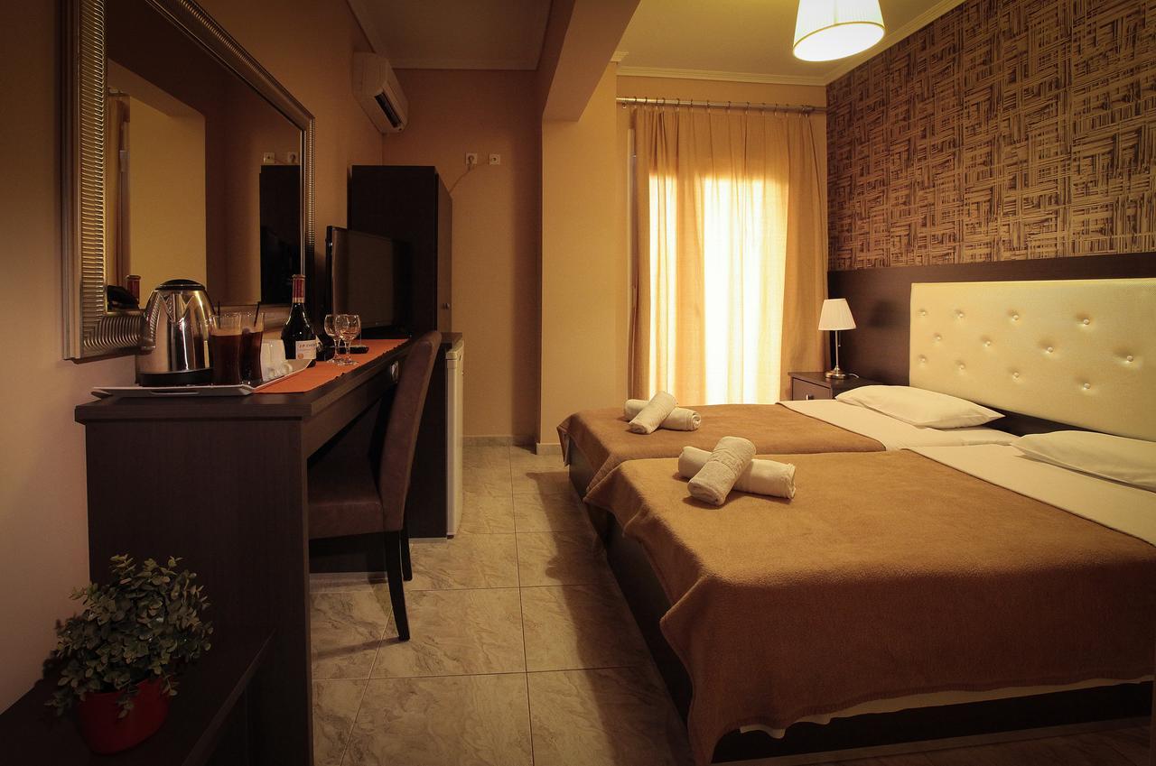 Hotel Epavli Nea Kallikrateia エクステリア 写真