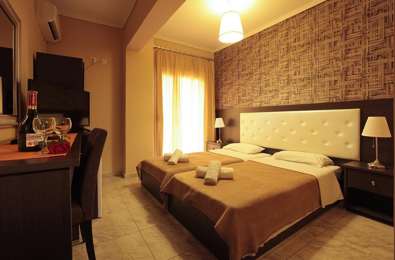 Hotel Epavli Nea Kallikrateia エクステリア 写真