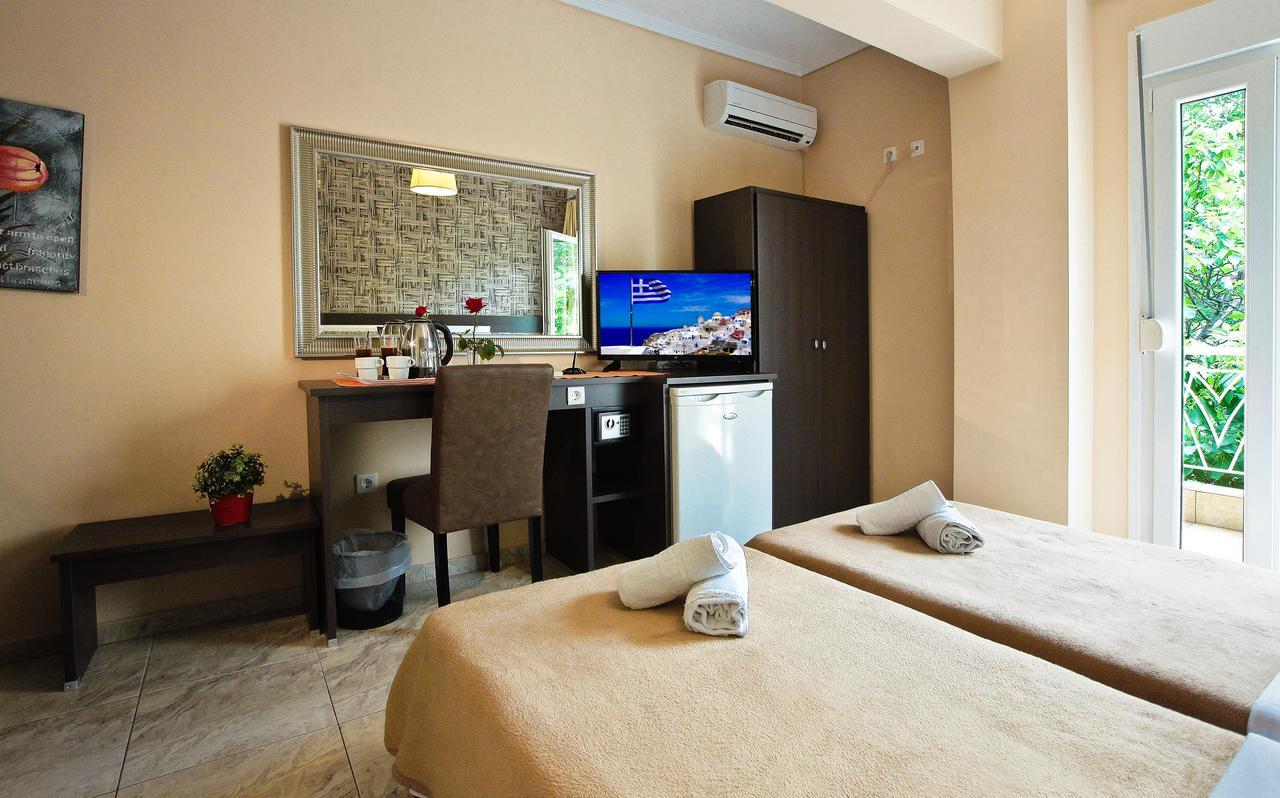 Hotel Epavli Nea Kallikrateia エクステリア 写真