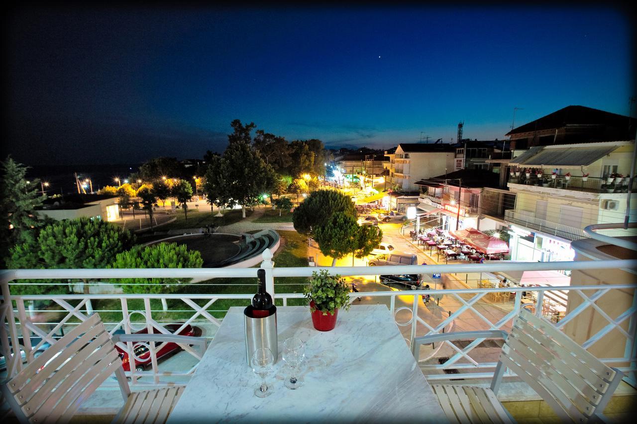 Hotel Epavli Nea Kallikrateia エクステリア 写真
