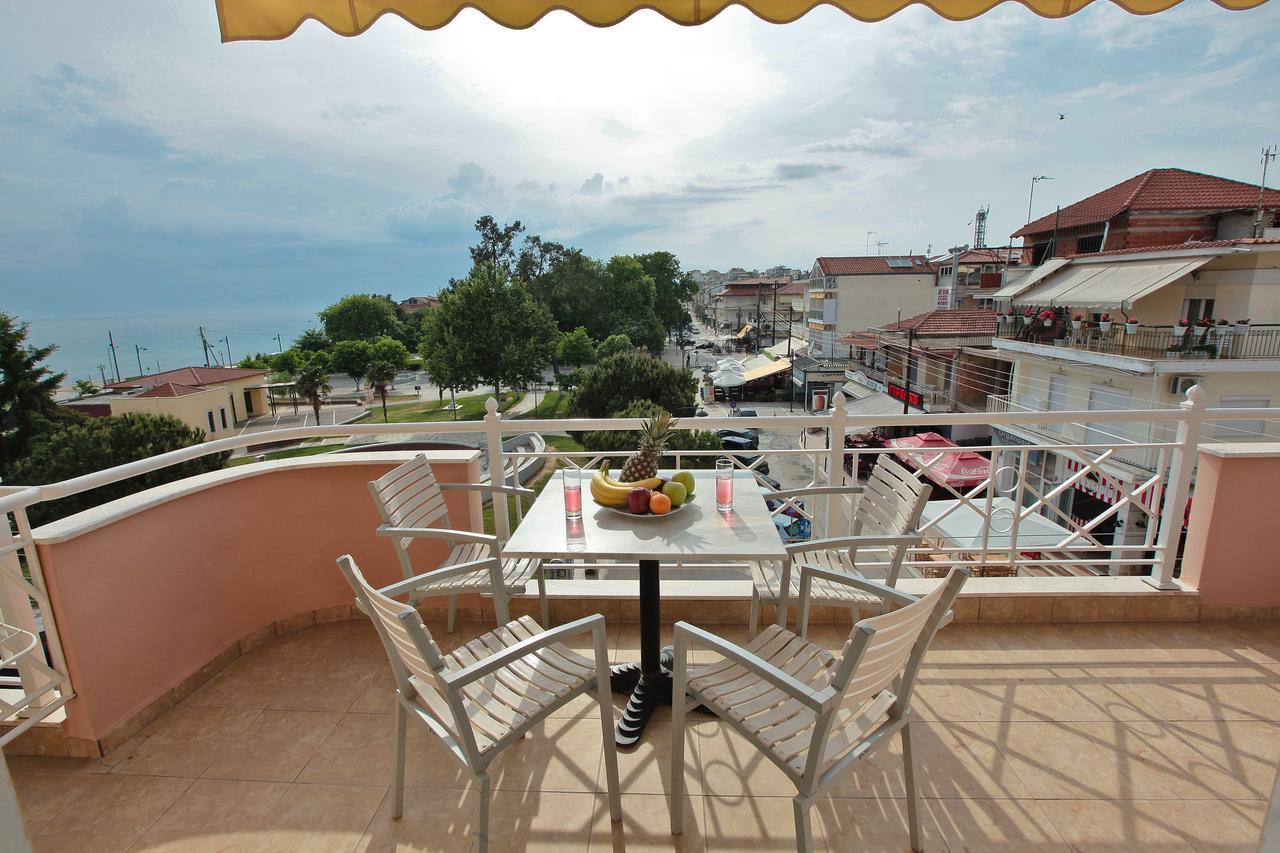 Hotel Epavli Nea Kallikrateia エクステリア 写真